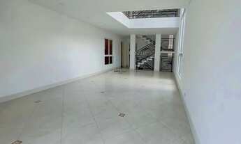 Imagem 3: Sobrado à venda em Curitiba, Abranches, condomínio fechado 3 quartos, 4 vagas de garagem