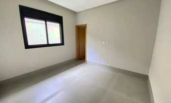 Imagem 4: Casa de condomínio térrea para venda possui 253 metros quadrados com 4 quartos