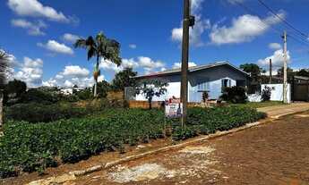 Imagem 3: Terreno Central: Tranquilidade e Potencial de Investimento