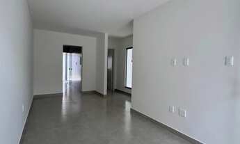 Imagem 3: Magnifica Residência na Grabriela -Casa com 2/4 ,Suíte e muito amplo -Vamos Negociar