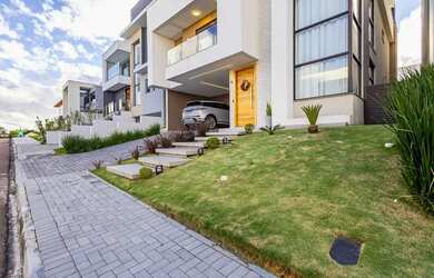 Imagem 2: Casa em condomínio à venda em , bairro Lamenha Pequena 3 quartos, 3 suítes, 3 salas, 4 ban