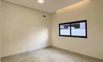 Imagem 6: Casa de Alto Padrão no Alphaville | 4 Suítes | Piscina em 3 Níveis