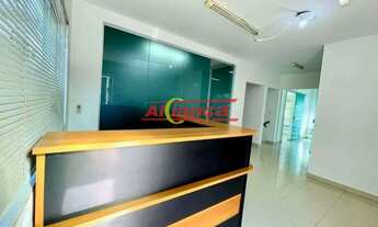 Imagem 2: Casa Comercial à venda com 7 quartos - 384 m²