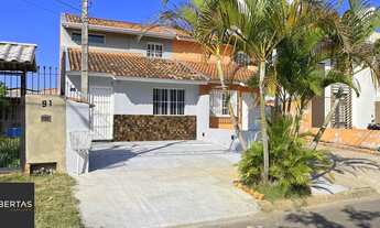 Imagem 2: Casa para Venda - 70m², 2 dormitórios, 2 vagas - Hípica