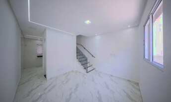 Imagem 3: Sobrado em Condomínio no Caiçara, Último com Quintal Privativo, Repasse de Financiamento