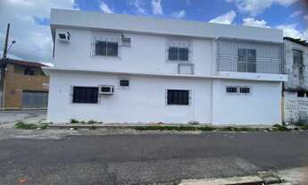 Imagem 2: Vendo prédio comercial e residencial