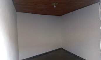 Imagem 4: ÓTIMA CASA 98M² COM 4 DORMITÓRIOS E 4 VAGAS DE GARAGEM - JARDIM MUNHOZ