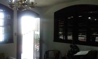 Imagem 5: Casa para venda com aproximadamente 200 m². Ótima localização, próximo á João César de Oli