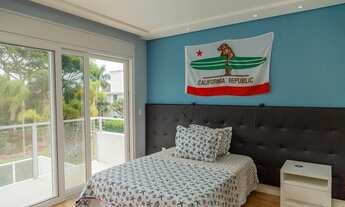 Imagem 2: Aluguel de Temporada e Venda! Fantástica casa com 07 dormitórios no Amoraeville