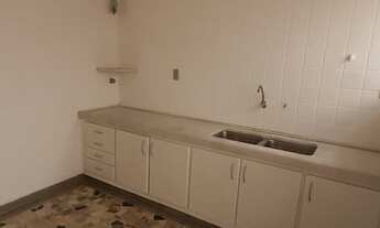 Imagem 7: Sobrado para aluguel possui 263 metros quadrados com 5 quartos em Centro - Sorocaba - SP