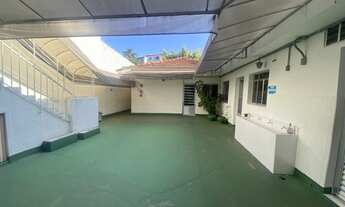 Imagem 6: Casa para aluguel e venda com 305 metros quadrados com 9 salas