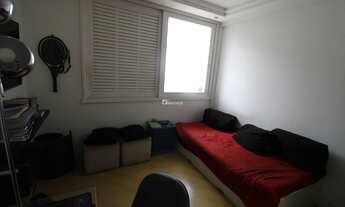 Imagem 7: Apartamento em empreendimento bastante procurado pela localização, lazer, valor de condomí