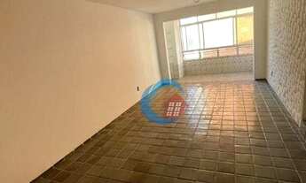 Imagem 2: Apartamento na Cobertura com 4 quartos à venda, 235 m2 por R$ 950 mil - Boa Viagem - Recif