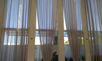 Imagem 5: Casa de condomínio para venda tem 350 metros quadrados com 4 quartos