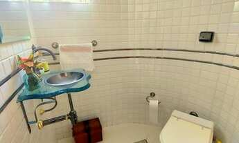 Imagem 6: Sobrado para venda com 260 metros quadrados com 4 quartos