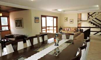 Imagem 2: Maravilhosa Casa no Condomínio Granja Viana II - 4 suítes - Terreno com 1.500 Metros Quadr