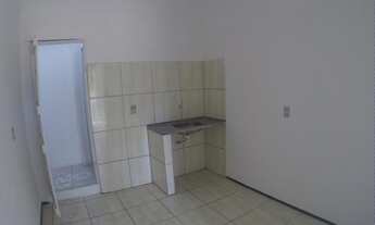 Imagem 3: Casa com 1 dormitório para alugar, 50 m² por R$ 469,00/mês - Jacarecanga - Fortaleza/CE