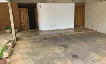 Imagem 3: Casa para aluguel tem 400 metros quadrados com 4 quartos Vila Redentora