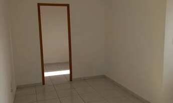 Imagem 6: Apt guaianazes ao lado mercado davo