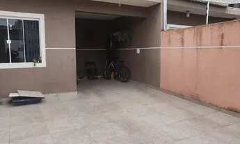 Imagem 2: Sobrado triplex com 04 dormitórios sendo uma suite Sítio Cercado - Curitiba - PR