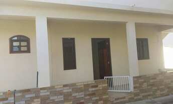 Imagem: Casa na praia de itaipuacu