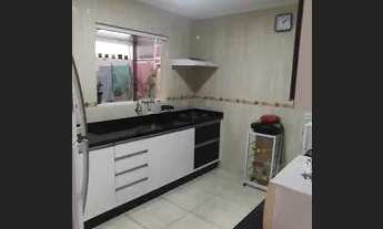 Imagem 4: Sobrado triplex com 04 dormitórios sendo uma suite Sítio Cercado - Curitiba - PR