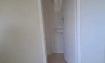 Imagem 6: L1237 Ótimo Apartamento 2 Dormitórios, Dep. Empregada, Frente, Elevador, Box Coberto Próx