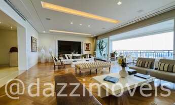 Imagem: 500 metros quadrados com 4 suítes no coração