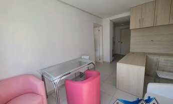 Imagem 3: Velleda oferece radiante apartamento, centro de Porto Alegre