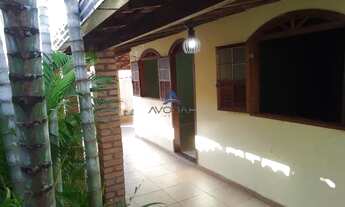 Imagem: Casa com 3 dormitórios para alugar em Brumadinho