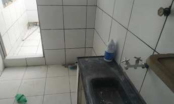 Imagem: Casa fundos. B. Santa Mônica 3/4