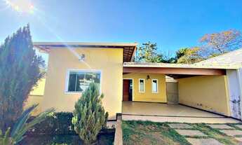 Imagem 2: Casa Maravilhosa 3 Qts Suite 2 Banheiro 4 Vagas Garagem Quintal Enorme no Jardim Ipê - Lag