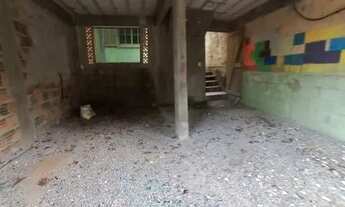 Imagem 4: Apartamento Térreo 01 quarto, garagem coberta, pequeno pátio privativo