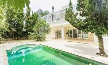 Imagem: Casa para venda tem 450 metros quadrados