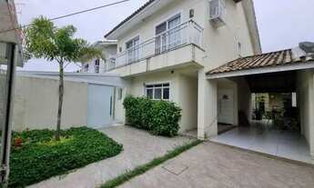 Imagem 6: Casa de condomínio para venda com 226 metros quadrados com 4 quartos