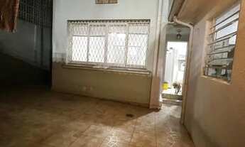 Imagem 2: PORTO ALEGRE - Casa Padrão - Auxiliadora