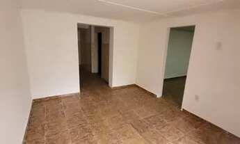 Imagem 3: Casa com 02 quartos - Santos