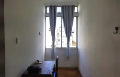 Imagem 5: Apartamento para venda tem 50 metros quadrados com 2 quartos em Laranjeiras - Rio de Janei