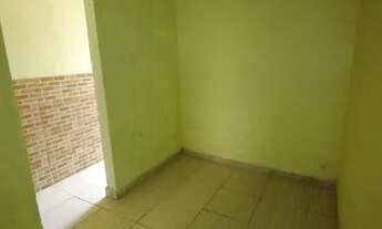 Imagem 2: Vendo uma casa próximo à estação de Olaria - 140.000,00