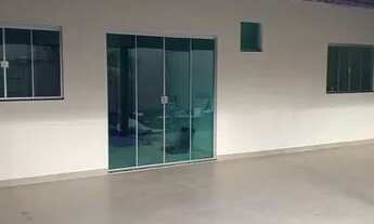 Imagem 2: Casa para venda possui 170 metros quadrados com 3 quartos em Alto Umuarama - Uberlândia