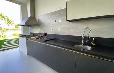 Imagem 6: Casa de condomínio sobrado para aluguel e venda tem 360 metros quadrados com 4 quartos