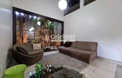 Imagem 3: Casa para Venda em Contagem, Fonte Grande, 4 dormitórios, 3 suítes, 2 banheiros, 4 vagas