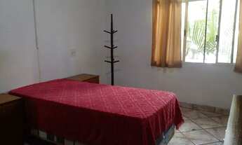 Imagem 2: Quarto solteiro mobiliado (Rapaz