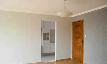 Imagem 2: 2 quartos com garagem