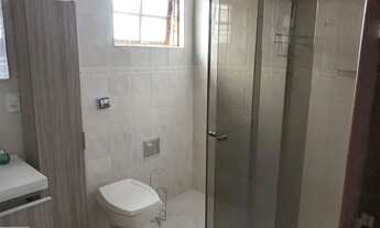 Imagem 7: Sobrado para aluguel e venda possui 230 metros quadrados com 3 quartos