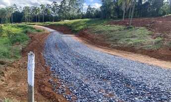 Imagem 6: Empreendimento com ruas abertas, água e luz elétrica disponíveis a partir de 50 mil a vist