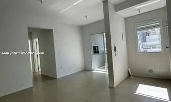 Imagem 2: Apartamento para Venda em Palhoça, Pedra Branca, 2 dormitórios, 1 suíte, 2 banheiros, 1 va