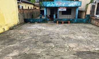 Imagem: Casa a venda com terreno em excelente estado