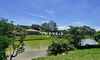 Imagem: Terreno de frente para o lago à venda no