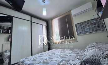 Imagem 4: Bernardo Oiticica Petrópolis vendo apartamento com 2/4